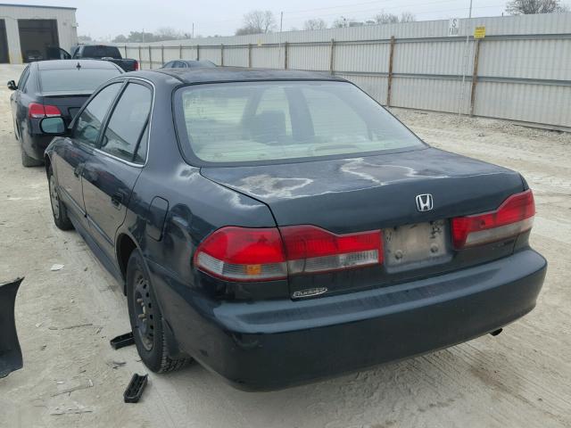 1HGCF86661A076258 - 2001 HONDA ACCORD VAL GREEN photo 3