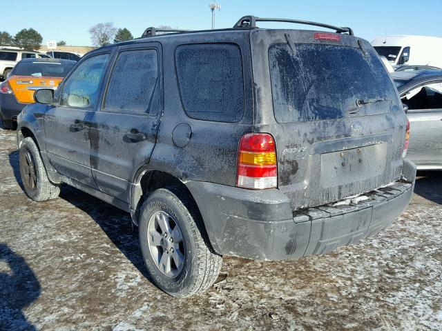 1FMYU03ZX6KC06761 - 2006 FORD ESCAPE XLT GRAY photo 3