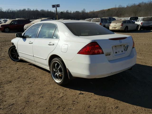 1HGCM56306A026862 - 2006 HONDA ACCORD SE WHITE photo 3