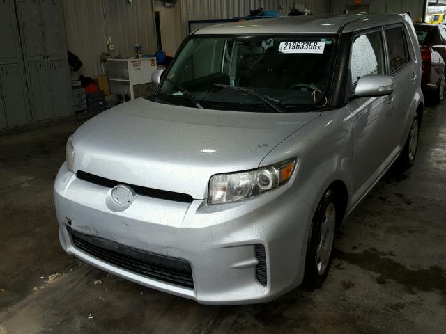 JTLZE4FE0B1137993 - 2011 TOYOTA SCION XB SILVER photo 2