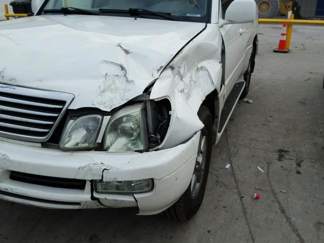 JTJHT00W474023912 - 2007 LEXUS LX 470 WHITE photo 9