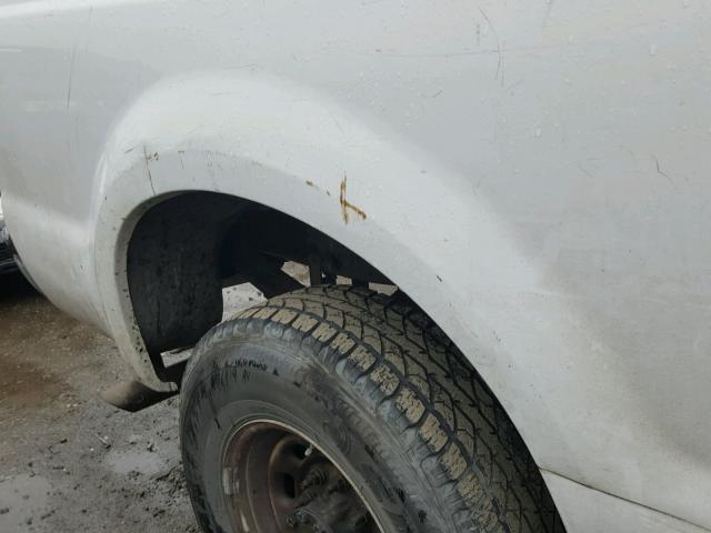 1FTNX20L74ED84228 - 2004 FORD F250 SUPER WHITE photo 9