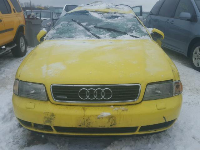 WAUED68D8WA003149 - 1998 AUDI A4 2.8 QUA YELLOW photo 9