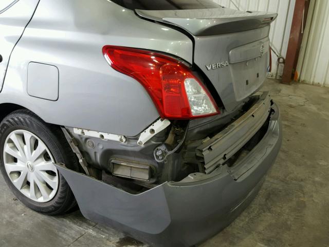 3N1CN7AP9EL864688 - 2014 NISSAN VERSA S SILVER photo 9