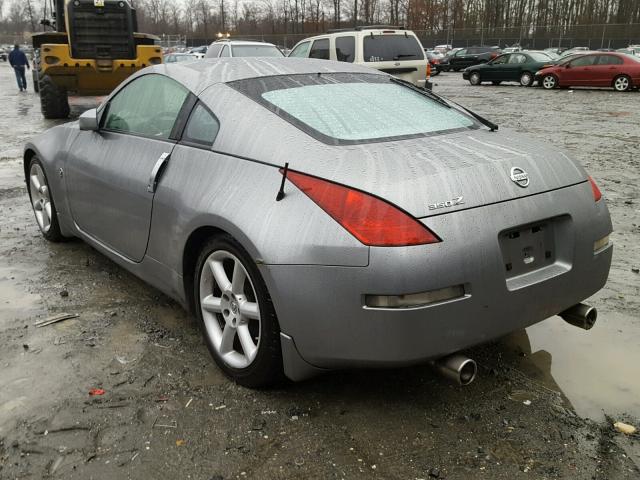 JN1AZ34D54T150220 - 2004 NISSAN 350Z COUPE SILVER photo 3