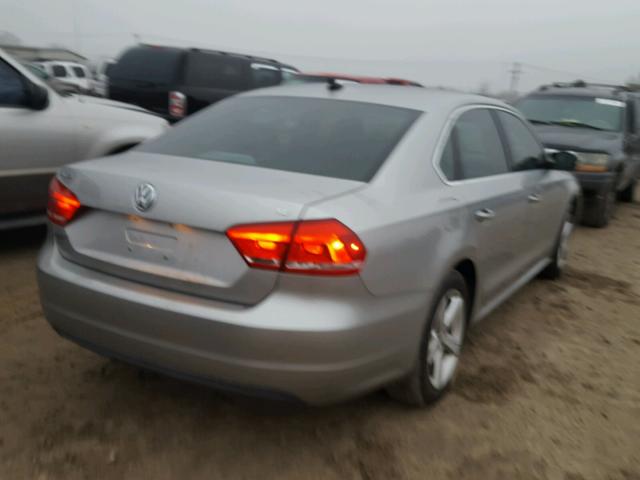 1VWBP7A34DC082483 - 2013 VOLKSWAGEN PASSAT SE GRAY photo 4