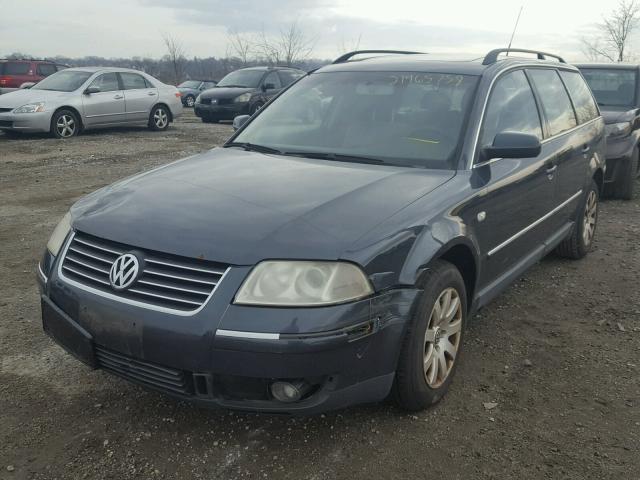 WVWVD63B73E401160 - 2003 VOLKSWAGEN PASSAT GLS GRAY photo 2