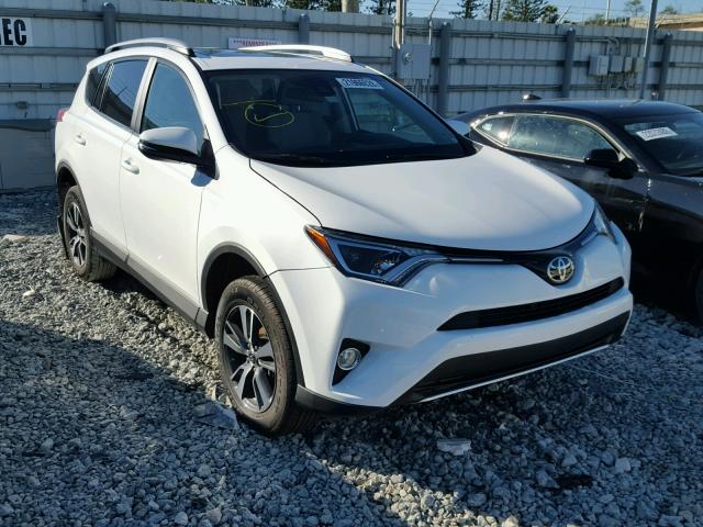 2T3WFREV1HW334742 - 2017 TOYOTA RAV4 XLE WHITE photo 1