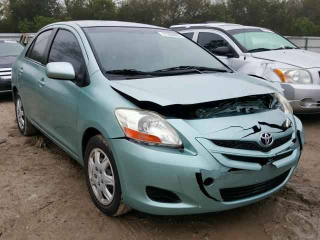 JTDBT923271046610 - 2007 TOYOTA YARIS GREEN photo 1