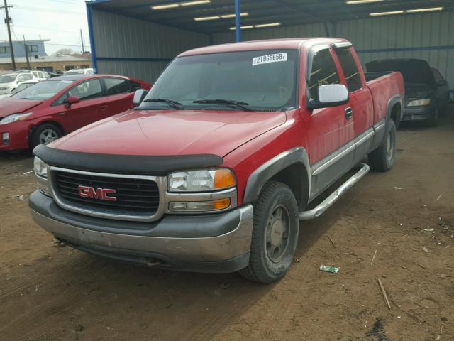 2GTEK19V0Y1372586 - 2000 GMC NEW SIERRA RED photo 2