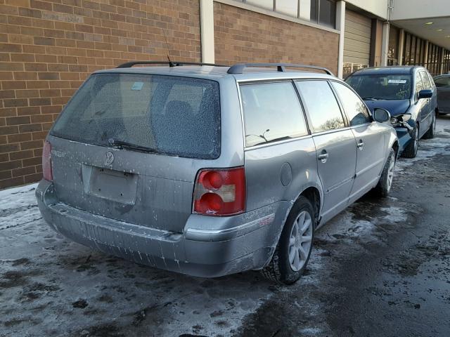 WVWVD63B74E277666 - 2004 VOLKSWAGEN PASSAT GLS GRAY photo 4