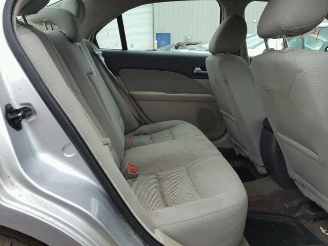 3FAHP0HA3BR344619 - 2011 FORD FUSION SE SILVER photo 6