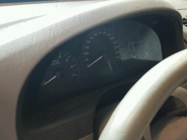 1G1ZT52895F313270 - 2005 CHEVROLET MALIBU LS WHITE photo 8