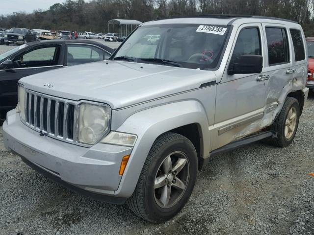 1J8GP58K98W229971 - 2008 JEEP LIBERTY LI SILVER photo 2