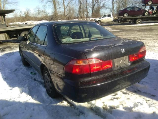 1HGCG6656XA043701 - 1999 HONDA ACCORD LX BLACK photo 3