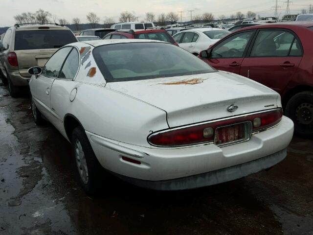 1G4GD2213W4710267 - 1998 BUICK RIVIERA WHITE photo 3