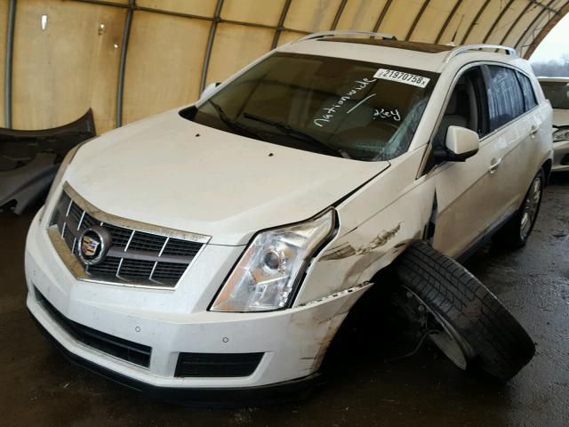 3GYFNAEY9AS600519 - 2010 CADILLAC SRX LUXURY WHITE photo 2