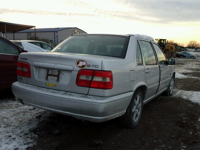 YV1LS61J5Y2638823 - 2000 VOLVO S70 BASE SILVER photo 4