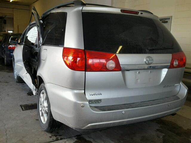 5TDBA22C06S074310 - 2006 TOYOTA SIENNA XLE SILVER photo 3