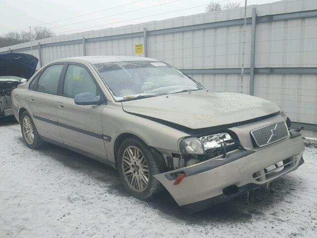 YV1TS94D311150098 - 2001 VOLVO S80 SILVER photo 1