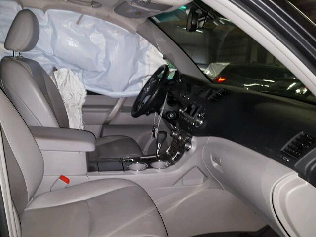 5TDBK3EH4CS174139 - 2012 TOYOTA HIGHLANDER WHITE photo 5