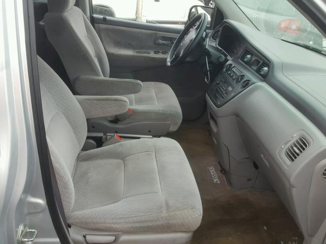 5FNRL18544B143321 - 2004 HONDA ODYSSEY LX SILVER photo 5