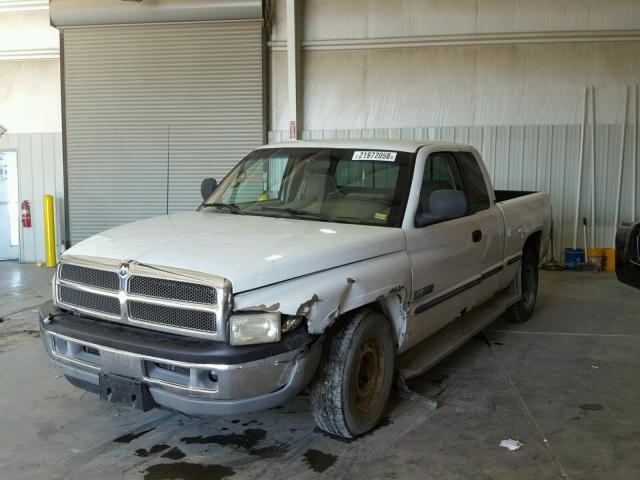 1B7KC2361WJ238020 - 1998 DODGE RAM 2500 WHITE photo 2