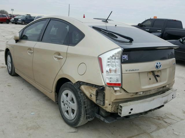 JTDKN3DUXB1358051 - 2011 TOYOTA PRIUS BEIGE photo 3