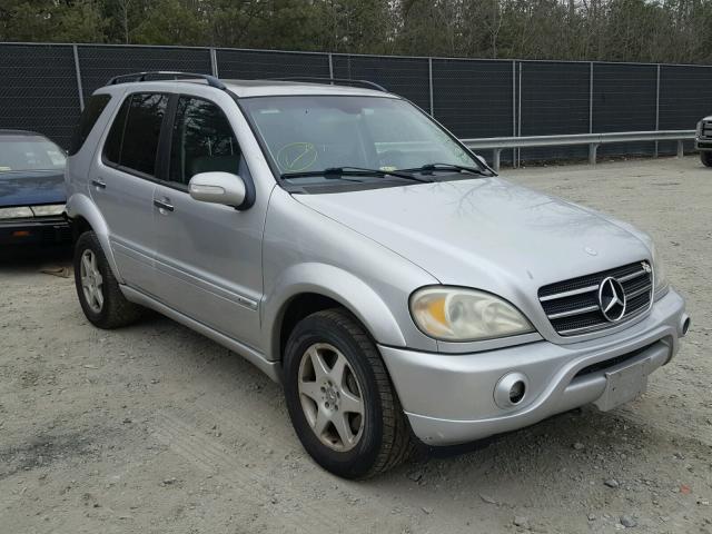 4JGAB75E62A345389 - 2002 MERCEDES-BENZ ML 500 SILVER photo 1