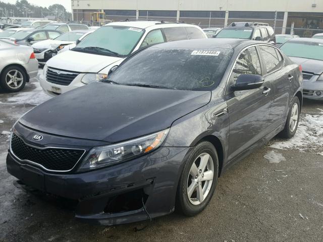 5XXGM4A7XFG438585 - 2015 KIA OPTIMA LX GRAY photo 2