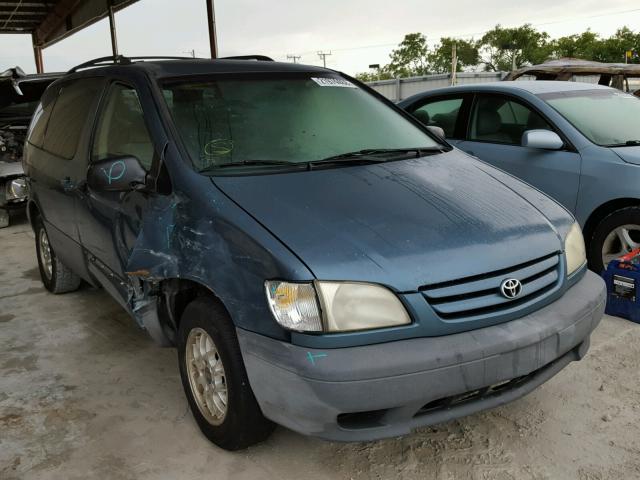 4T3ZF13C72U440569 - 2002 TOYOTA SIENNA LE BLUE photo 1