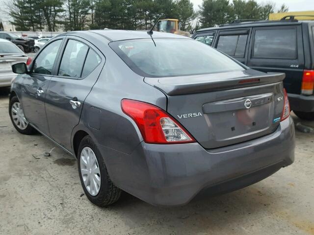 3N1CN7AP7GL819106 - 2016 NISSAN VERSA S GRAY photo 3