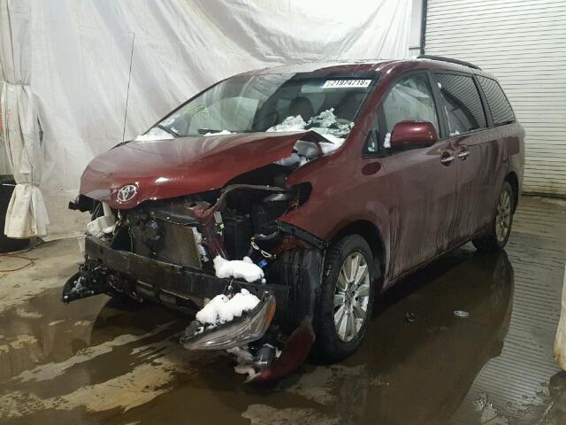 5TDDK3DC4DS069536 - 2013 TOYOTA SIENNA XLE MAROON photo 2