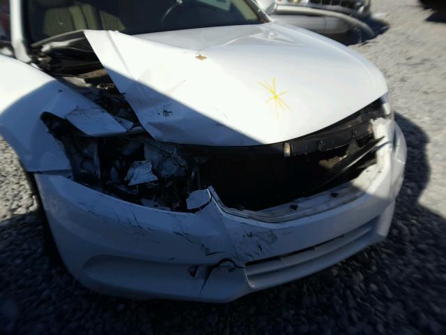 1HGCP2F8XCA181996 - 2012 HONDA ACCORD EXL WHITE photo 9