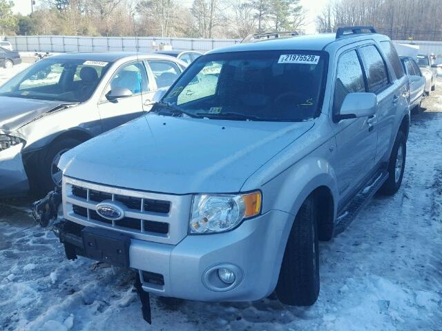 1FMCU04138KC26033 - 2008 FORD ESCAPE LIM SILVER photo 2