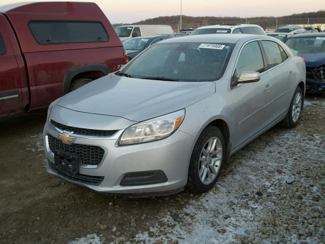 1G11C5SL2FU150945 - 2015 CHEVROLET MALIBU 1LT SILVER photo 2