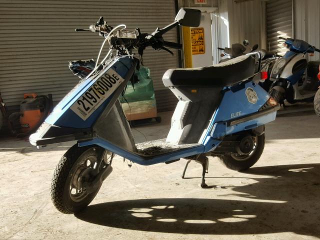 3H1HF0315LD500979 - 1990 HONDA CH80 BLUE photo 2