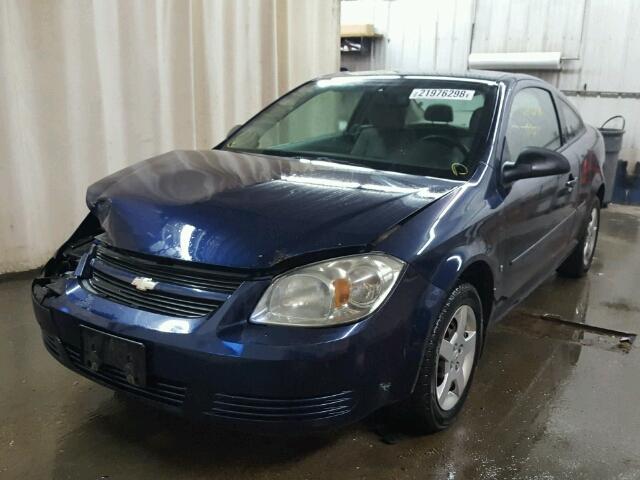 1G1AK18F287183135 - 2008 CHEVROLET COBALT LS BLUE photo 2