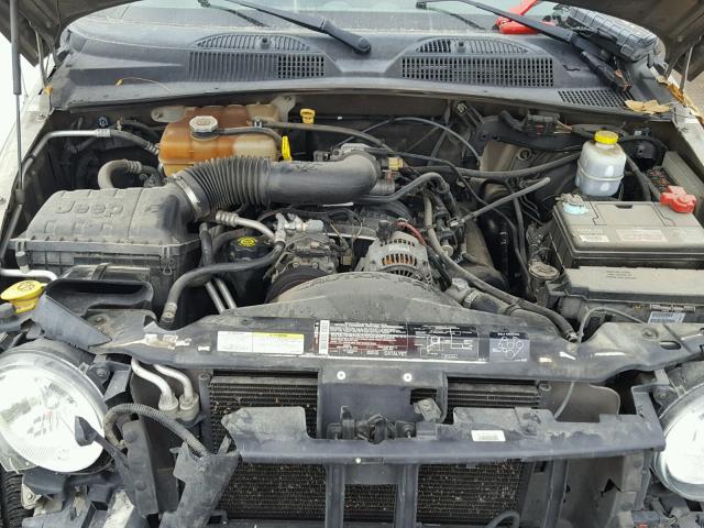 1J4GL48K04W185814 - 2004 JEEP LIBERTY SP GOLD photo 7