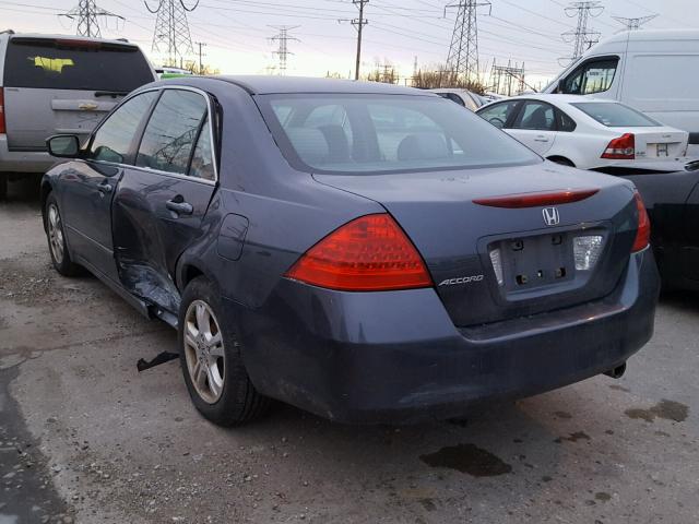 1HGCM56347A196045 - 2007 HONDA ACCORD SE GRAY photo 3