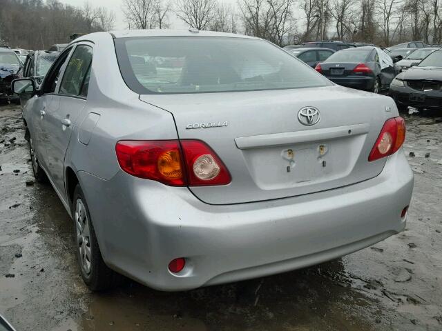 2T1BU40E89C092333 - 2009 TOYOTA COROLLA BA SILVER photo 3