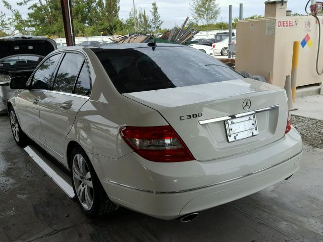 WDDGF54X48R015583 - 2008 MERCEDES-BENZ C 300 WHITE photo 3