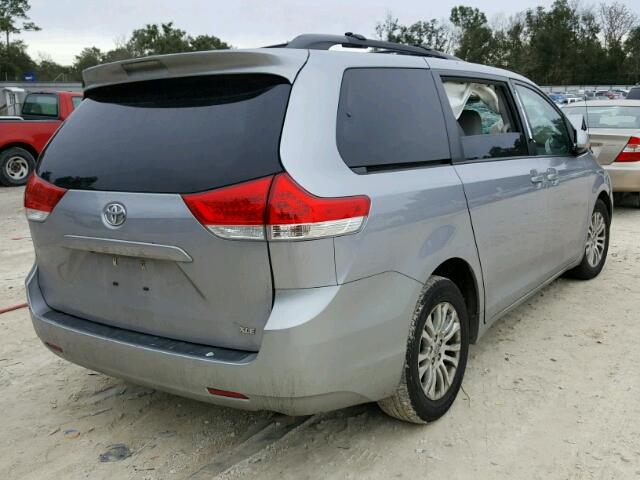 5TDYK3DC9BS173499 - 2011 TOYOTA SIENNA XLE GRAY photo 4