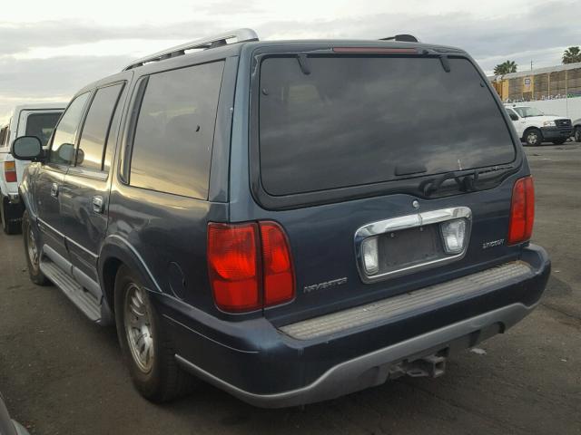 5LMPU28L3WLJ60273 - 1998 LINCOLN NAVIGATOR BLUE photo 3