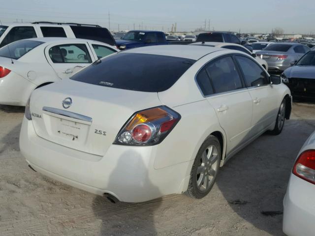 1N4AL21E58C112861 - 2008 NISSAN ALTIMA 2.5 WHITE photo 4