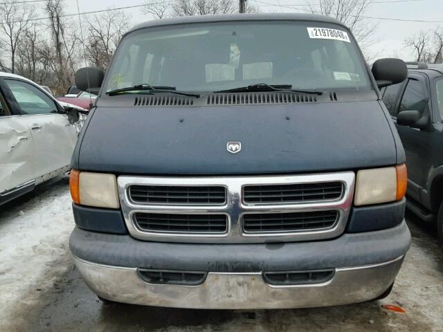 2B5WB35Z31K539024 - 2001 DODGE RAM WAGON BLUE photo 9