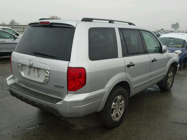 2HKYF184X5H552369 - 2005 HONDA PILOT EX SILVER photo 4