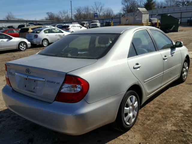 4T1BE32K73U119022 - 2003 TOYOTA CAMRY LE SILVER photo 4