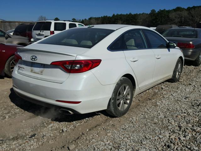 5NPE24AF2GH273903 - 2016 HYUNDAI SONATA SE WHITE photo 4