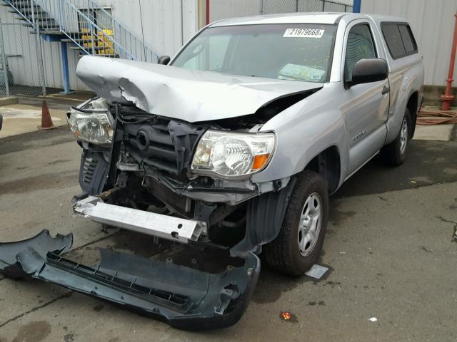 5TENX22N86Z203846 - 2006 TOYOTA TACOMA SILVER photo 2